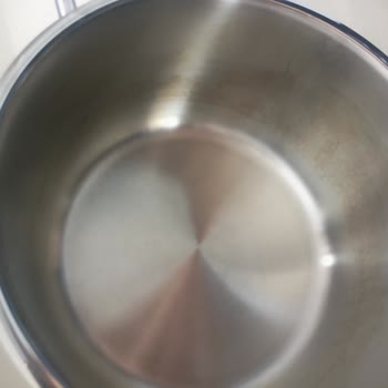 Korkmaz Mutfak Eşyaları Kısa Sürede Lekelenen Çelik Tencere İçin İade Talebim Var