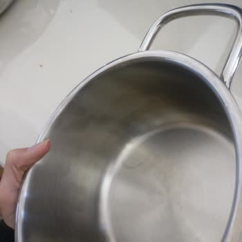 Korkmaz Mutfak Eşyaları Kısa Sürede Lekelenen Çelik Tencere İçin İade Talebim Var