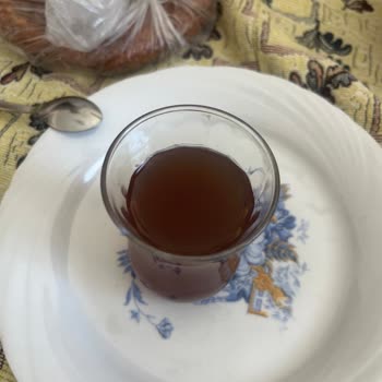 Aldığım Çay Bulanık Ve Kötü Görünüyor, Değişim Talep Ediyorum