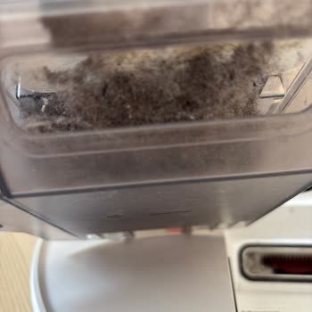 Arızalı Roborock Süpürgeye Servisten Çözüm Alamıyorum, İade Veya Değişim Talep Ediyorum