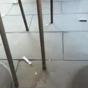 Kahve Dünyası Ayvalık Marina Şubesi Çok Pis