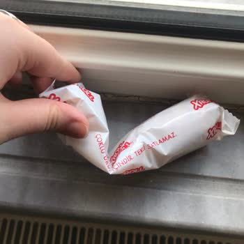 A101'den Alınan Xroll Çilekli Bisküvinin Yarısı Eksik Çıktı