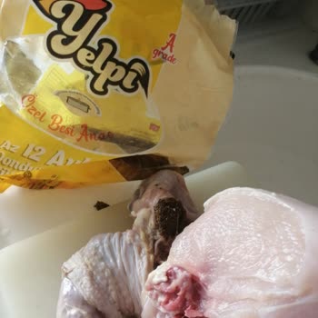 Tavuk Ürününün Temizlenmeden Paketlenmesi Ve Hijyen Sorunu