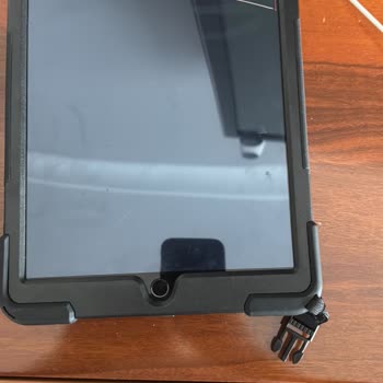 İpad Ekran Değişimi Sonrası Kırık Ve Faturasız Hizmet Mağduriyeti