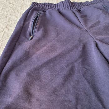 Aldığım Şortlarda Renk Solması Ve Mağaza İlgisizliği