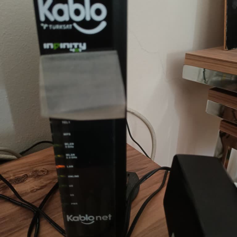 Sürekli Kopan İnternet Ve Çözümsüz Teknik Destek Deneyimi