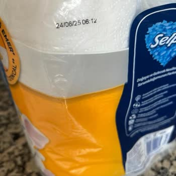 Selpak Extra Kağıt Havlu Paketi Kalitesiz Çıktı Ve Müşteri Hizmetlerinden Yanıt Alamadım