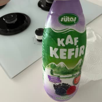 Tarihi Geçmemiş Kefirin Kapağı Fışkırdı Ve Ekşimişti