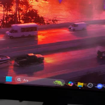 Yeni Alınan Monitörde Sürekli Ekran Karıncalanması Ve Çözüm Bulunamaması