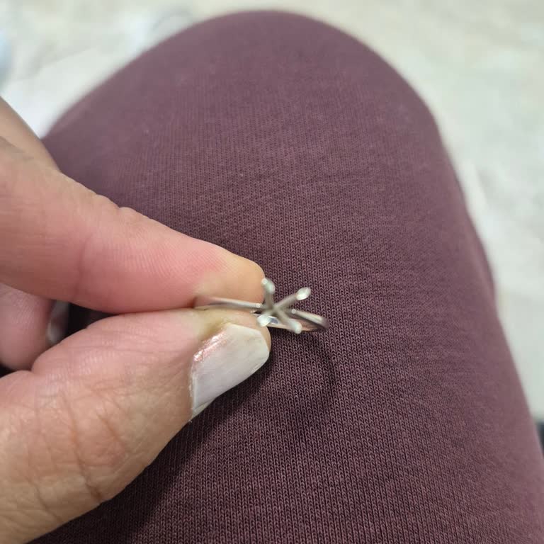 Aldığım Pırlanta Yüzüğün Taşı Düştü, Mağazadan Destek Alamadım