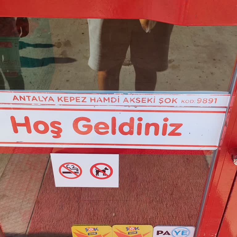 Şok Mağazasında Çalışmayan Klimalar Müşteri Ve Gıda Güvenliğini Tehdit Ediyor