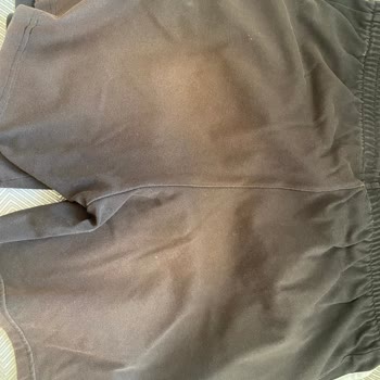 Adidas Şortta Renk Solması Ve Fatura Olmadan Destek Alamama Sorunu