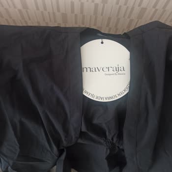 Yanlış Renk Ve Yoğun Boya Kokusu Nedeniyle İade Ettiğim Gömlek Geri Gönderildi