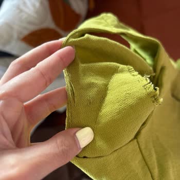 Aldığım Ütü Hem Kıyafetlerimi Yaktı Hem De Müşteri Hizmetlerine Ulaşamıyorum