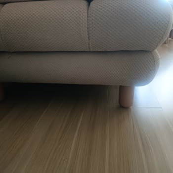 Gecikmeli Teslimat Ve Kusurlu Koltuk Takımı İçin Çözüm Bulunmuyor