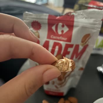 Aldığım Bademlerin İçinden Kurt Çıktı, Para İadesi İstiyorum