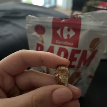 Aldığım Bademlerin İçinden Kurt Çıktı, Para İadesi İstiyorum