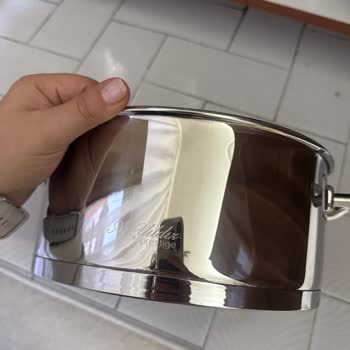 Aryıldız Yeni Alınan Tencere Takımında Kısa Sürede Sararma ve Kararma Sorunu