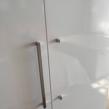 Kötü Ev Koşulları Ve Saygısız Hizmet Deneyimi