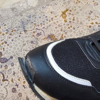 Yanlış Ürün Kaydı Ve İlgisiz Mağaza: Haklarım Göz Ardı Edildi