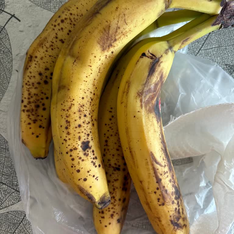 Bebek İçin Aldığım Muz Bozuk Çıktı, Değişim Hâlâ Yapılmadı