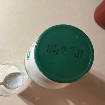 Sütaş Kaf Kefir Sade Ürünü Son Kullanma Tarihi Geçmemiş Olmasına Rağmen Bozuk Çıktı