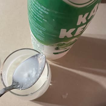 Sütaş Kaf Kefir Sade Ürünü Son Kullanma Tarihi Geçmemiş Olmasına Rağmen Bozuk Çıktı