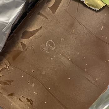 Aldığım Çikolatanın Rengi Ve Tadı Bozuk Çıktı