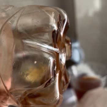 Kızılay Soğuk Çayda Beklenmeyen Tortu Ve Tuhaf Tat Deneyimi!