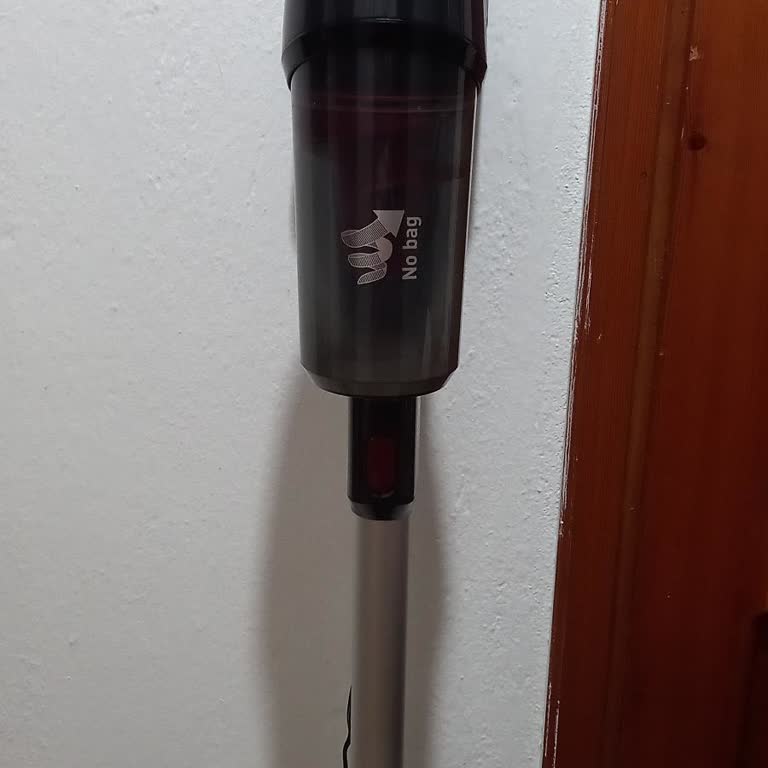 İlk Günden Sorunlu Süpürge: Çekim Gücü Yok, Tozlar Geri Dökülüyor!