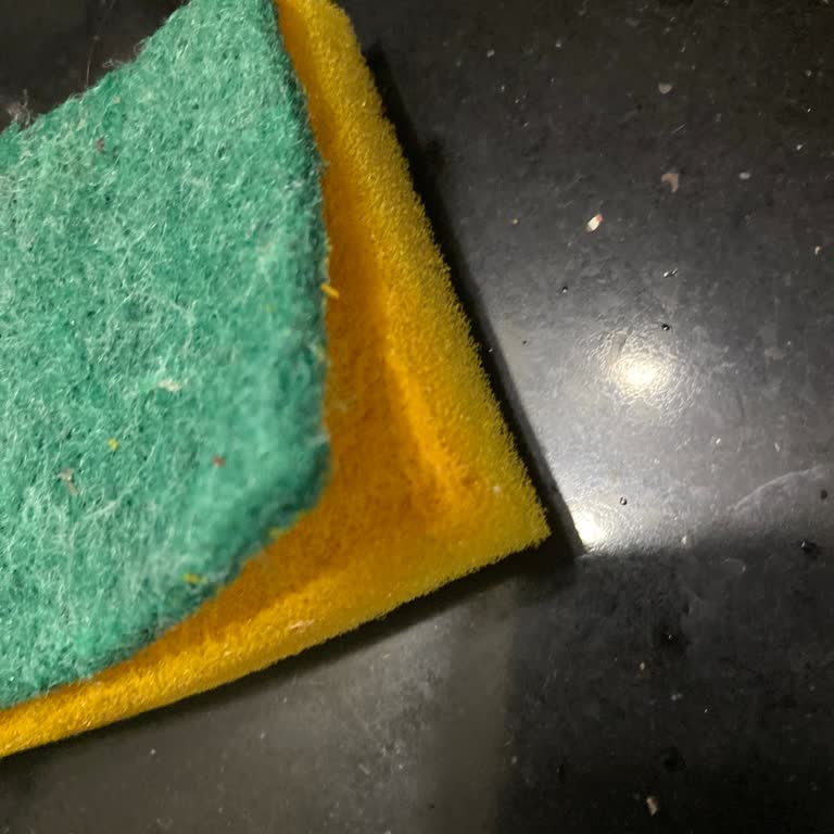 Vileda Bulaşık Süngerleri Kısa Sürede Dağılıyor, Kalite Sorunu Yaşadım