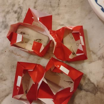 Son Kullanma Tarihi Geçmemiş Çikolatada Renk Değişikliği Endişesi