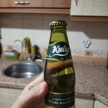 Bozuk Ve Sararmış Kula Maden Suyu İçin Ücret İadesi Talebi