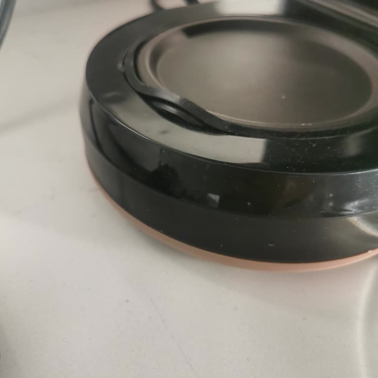 Karaca Kahve Makinesinde Tekrarlayan Plastik Halka Sorunu Mağduriyetimi Artırıyor