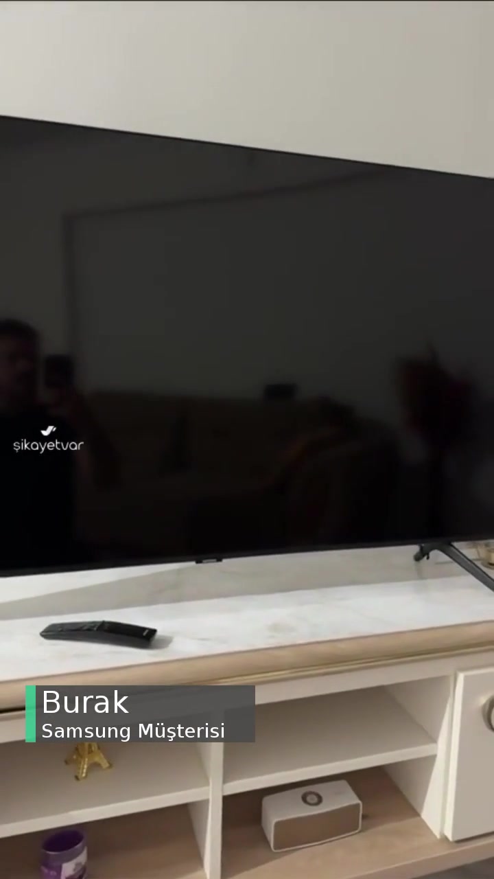 Samsung TV Açılıp Kapanıyor videonun kapak resmi
