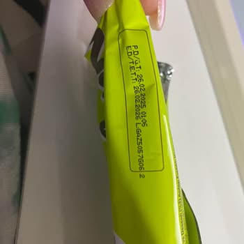 Aldığım Çikolatada Beyaz Noktalarla Karşılaştım