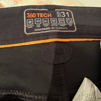 Kısa Sürede Renk Değişimi Yaşadığım Pantolon İçin Çözüm Bekliyorum