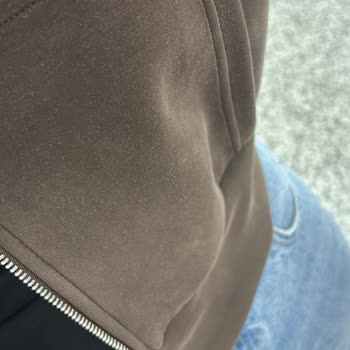 İlk Yıkamada Hasar Gören Eşofman Üstü İçin Değişim Veya İade Talebi