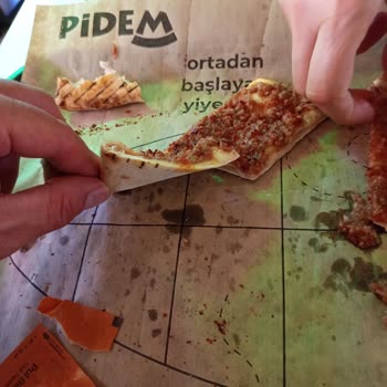 Buyaka AVM Pidem'de Pişmemiş Ve Soğuk Ürün Şoku