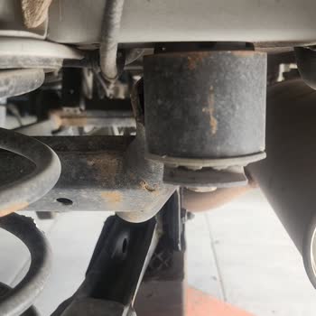 Sıfır Araçta Şasi Kısmında Korozyon Tespit Ettim Endişeliyim