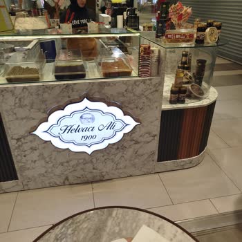 Dondurmalı İrmik Helvasında Kurt Şoku: Gıda Güvenliği İhmal Edildi