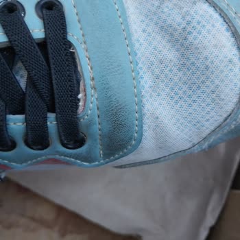 FLO Ayakkabı Kısa Süreli Kullanımda Sorun Yaşanan Ayakkabı!