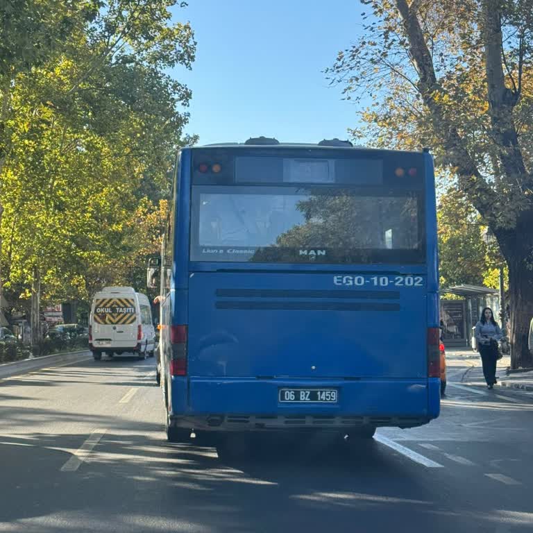 Ego Otobüsü Şoförünün Tehlikeli Sürüşü Ve Uygunsuz Davranışı