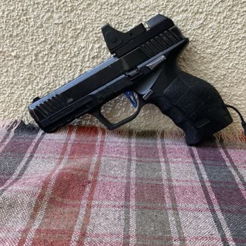 Tabanca İçin Orijinalliği Korumaya Yönelik Red Dot Montajı Talebi