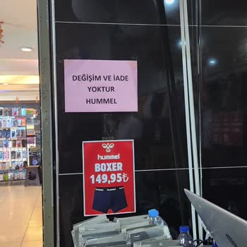 Hummel Ayakkabının Tabanı Bir Haftada Ayrıldı, Garanti Kabul Edilmedi