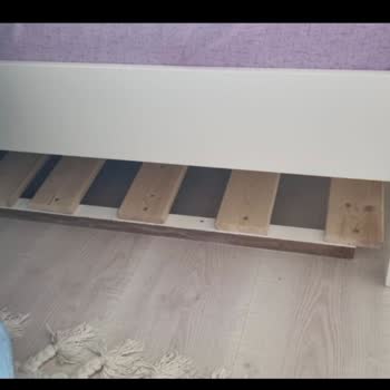 Karyola Teslimatında Kusurlu Parçalar Ve Yetersiz Müşteri Hizmeti