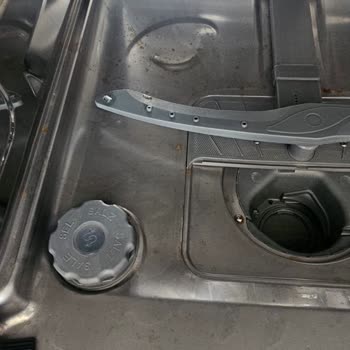 9 Aylık Bulaşık Makinesinde Küf Ve Değişim Talebine Ret