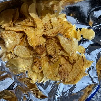 Yanmış Cips Ve Eksik Üretim Bilgisi Nedeniyle Mağduriyet