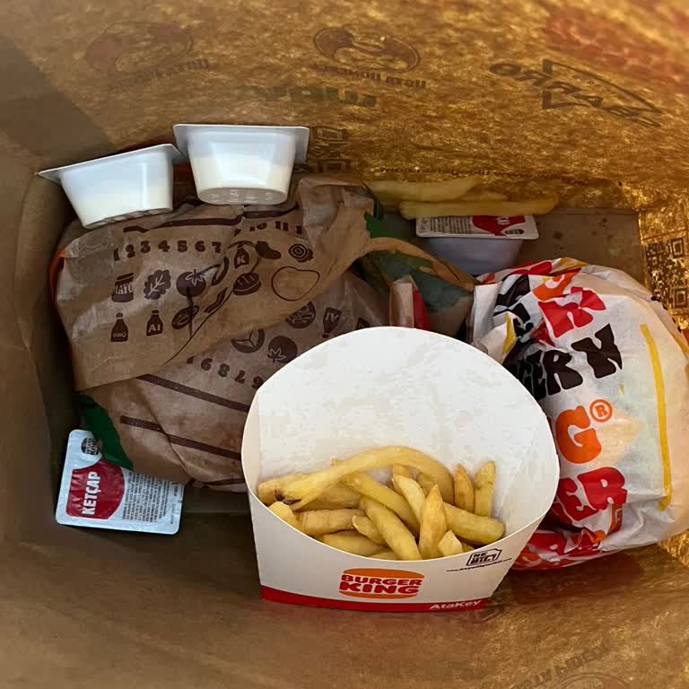 Eksik Ve Hatalı Siparişe İade Yapılmadı, Müşteri Hizmetleri Yanıt Vermiyor