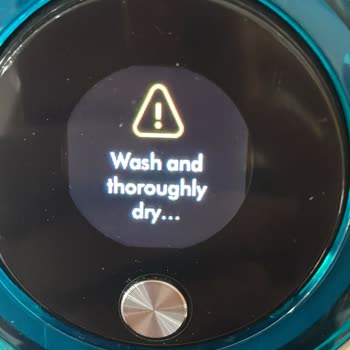 Dyson V15 Süpürge Sürekli 'Filtreyi Yıkayın' Uyarısı Veriyor, Kullanamıyorum